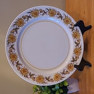 MIKASA Vintage Mediterrania Caracas Round Floral Platter/Chop Plate